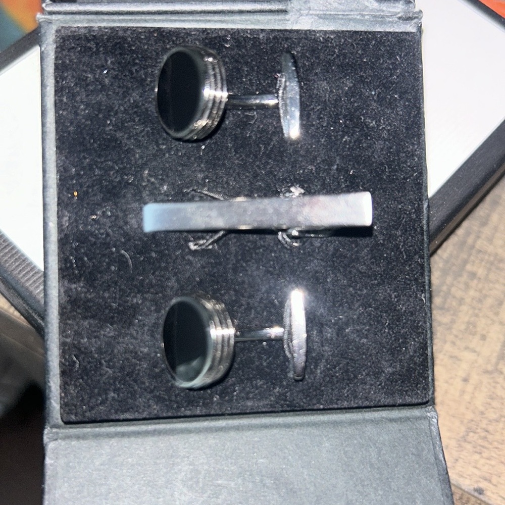 Hugo Boss cufflink set